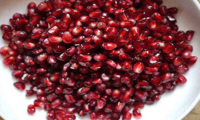 12 Amazing Health Benefits Of Pomegranate